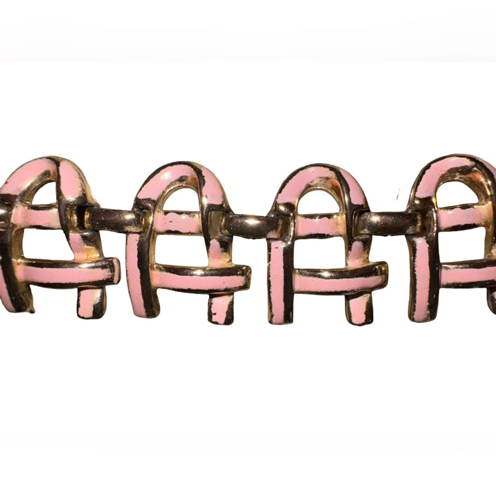 Vintage 1950s Coro Pink Enamel Gold Tone Basket Weave Necklace 16” adjustable - Picture 4 of 9